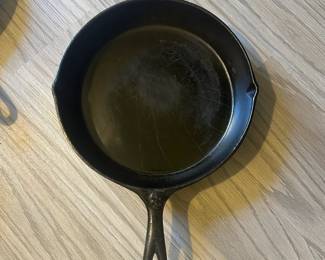 D154 - $40. Double 8 Cast Iron Skillet