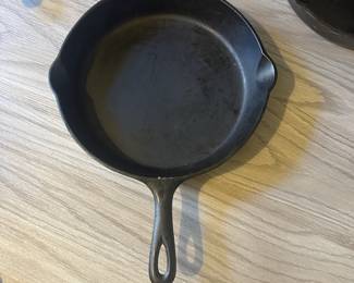 D155 - $40. Single notch Lodge cast iron skillet #8.