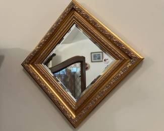 D115 - $10. Square Wall Mirror.