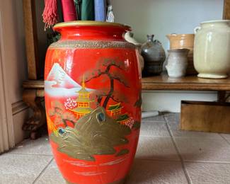 D25 - $30. Measures 16" tall. Marked Norleans Japan.