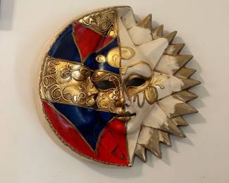 D32 - $20. Handmade in Venice Italy. Maschera De Galeone. Porcelain Mask. Approximately 11.5" circle.