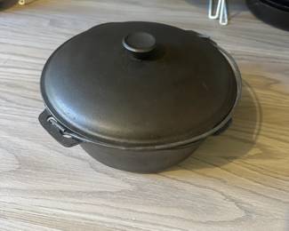 D157 - $40. BSR #8 Dutch Oven