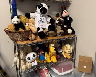 Build a bear, Disney and lots of cake carrying containers