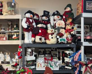 Snow man plush,
Elf Christmas misc dillards all new