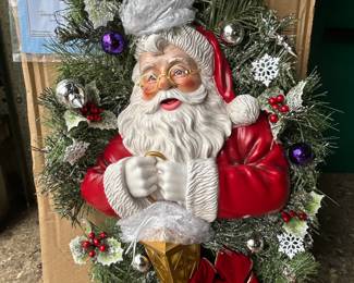 Thomas Kincaid “A Most Enchanted Christmas” Santa illuminated Wreath with COA