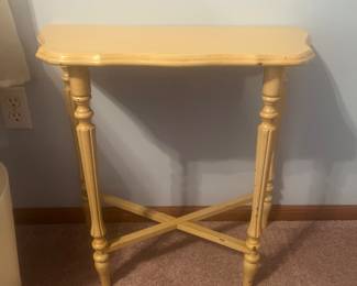 Cute little half table