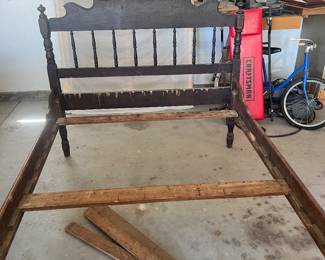 Vintage full size bedframe