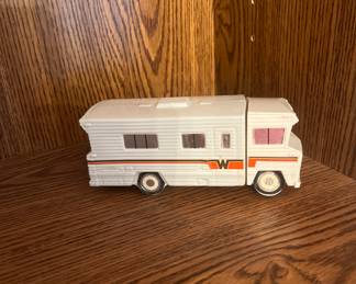 Avon Winnebago