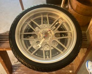 Tire walk clock