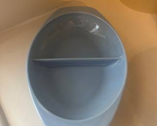 Pyrex bluebell Delphi blue one and a half quart casserole