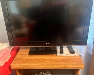 LG flatscreen TV, not smart