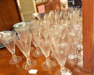 CRYSTAL GLASSES