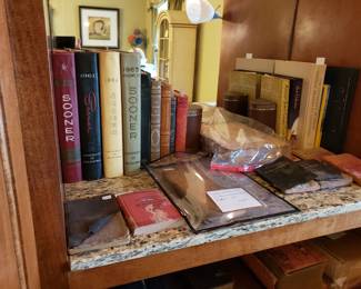 YEARBOOKS AND MEDICAL BOOKS
