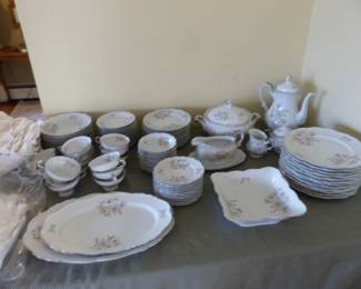 Set of Edelstein "Winfield" dinnerware set with serving pieces