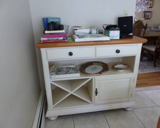 Display/storage cabinet with wine holder