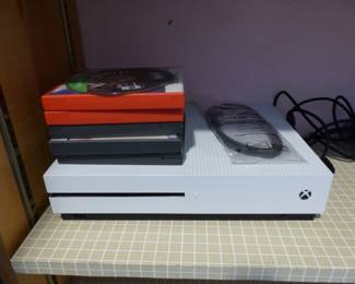 Xbox One S