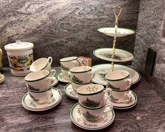 Christmas Spode cups & saucers - tiered plate.