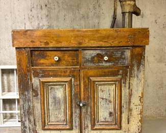Vintage dry sink