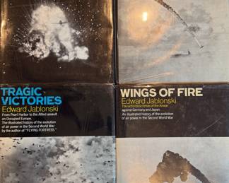 War history book series by Edward Jablonski