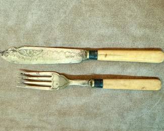 Mappin & Webb fish fork and knife set