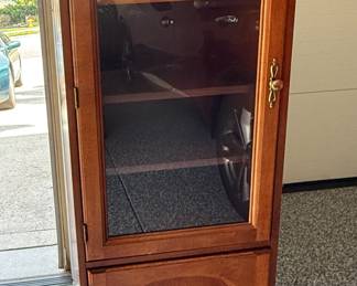 Wooden stereo cabinet with pullout top drawer for turntable