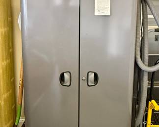 Craftsman storage cabinet