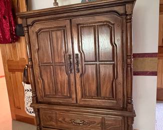 Armoire