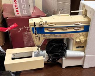 Good working order sewing machine