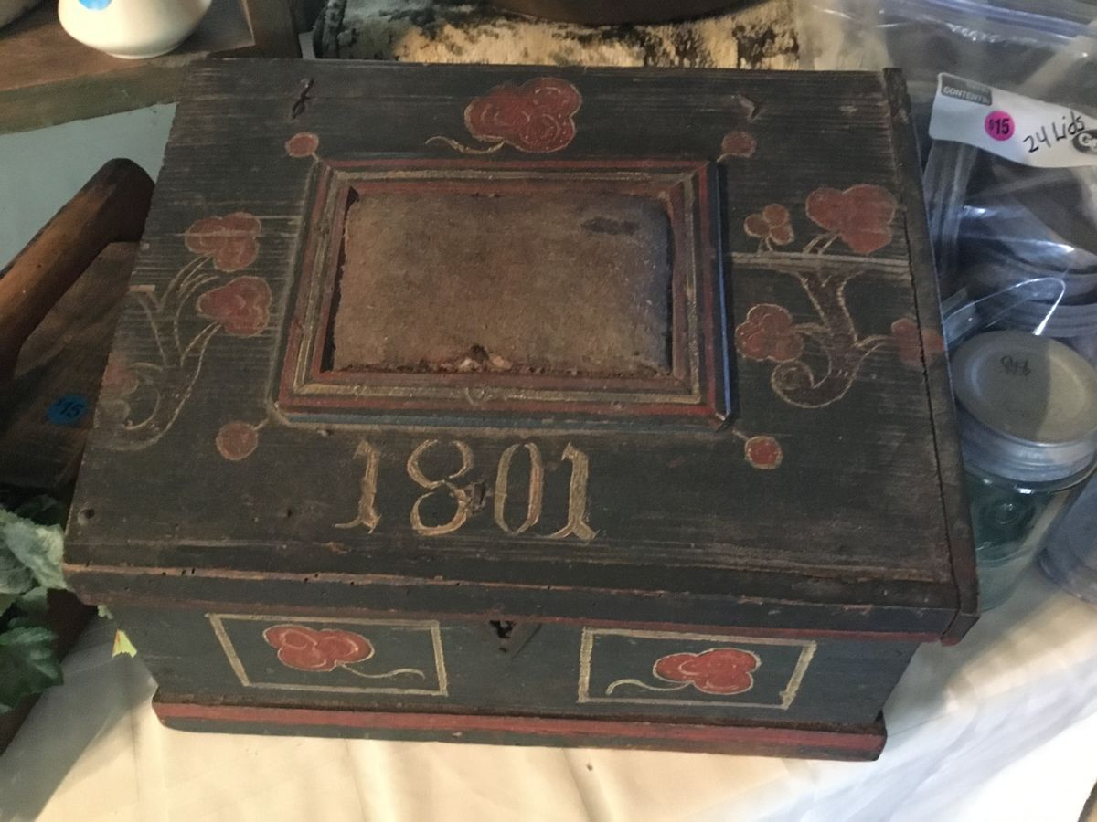German original paint sewing box