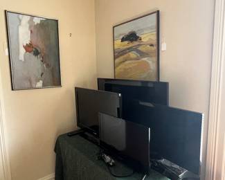 Assortment of TV’s
