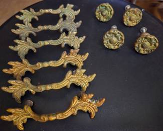 Vintage French Provential brass drawer pulls (6) and knobs (4). Stamped with 108 and 109.