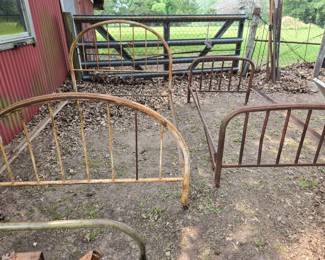 Pic 2 of 2: Vintage full size & twin size bed frames put together.
