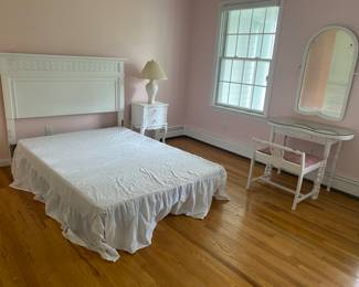 Estate Sales By Olga in North Caldwell