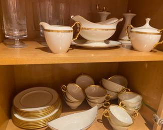 Estate Sales By Olga in North Caldwell