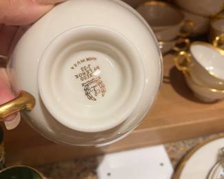 Estate Sales By Olga in North Caldwell