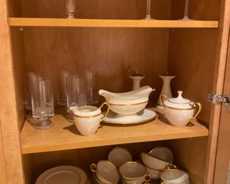 Estate Sales By Olga in North Caldwell