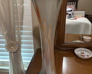 Large Moreno glass vase