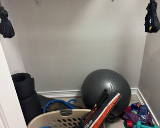 work out equipment 