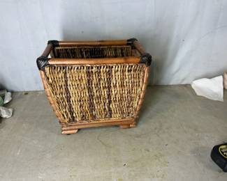 Wicker basket