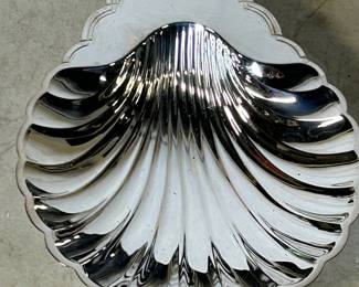 Silver plate shell dish