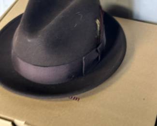Bailey hat
