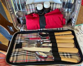 Picnic Basket Set