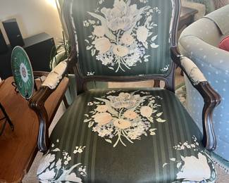 Ethan Allen Traditonal Classics Floral Upholstered Arm Chair