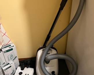 Sebo Airbelt E3 Premium Canister Vacuum