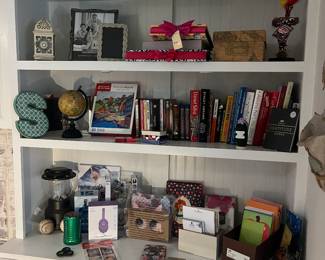 Games/Books/DVDs