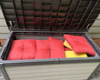 Deck Box with outdoor pillow