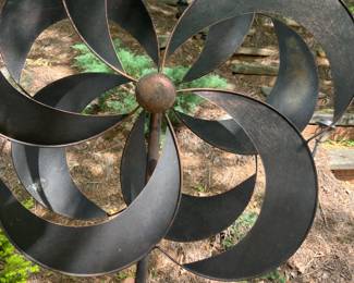 Metal Yard decor