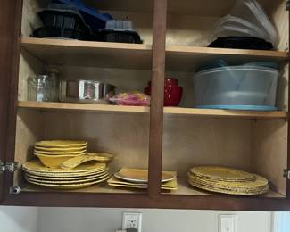Melamine and kitchen items