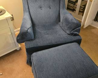 Accent Chair with Ottoman