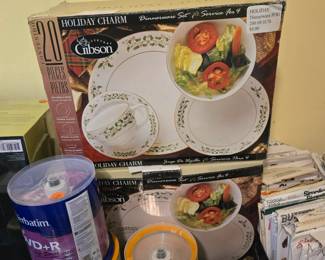 Gibson Dinner Sets